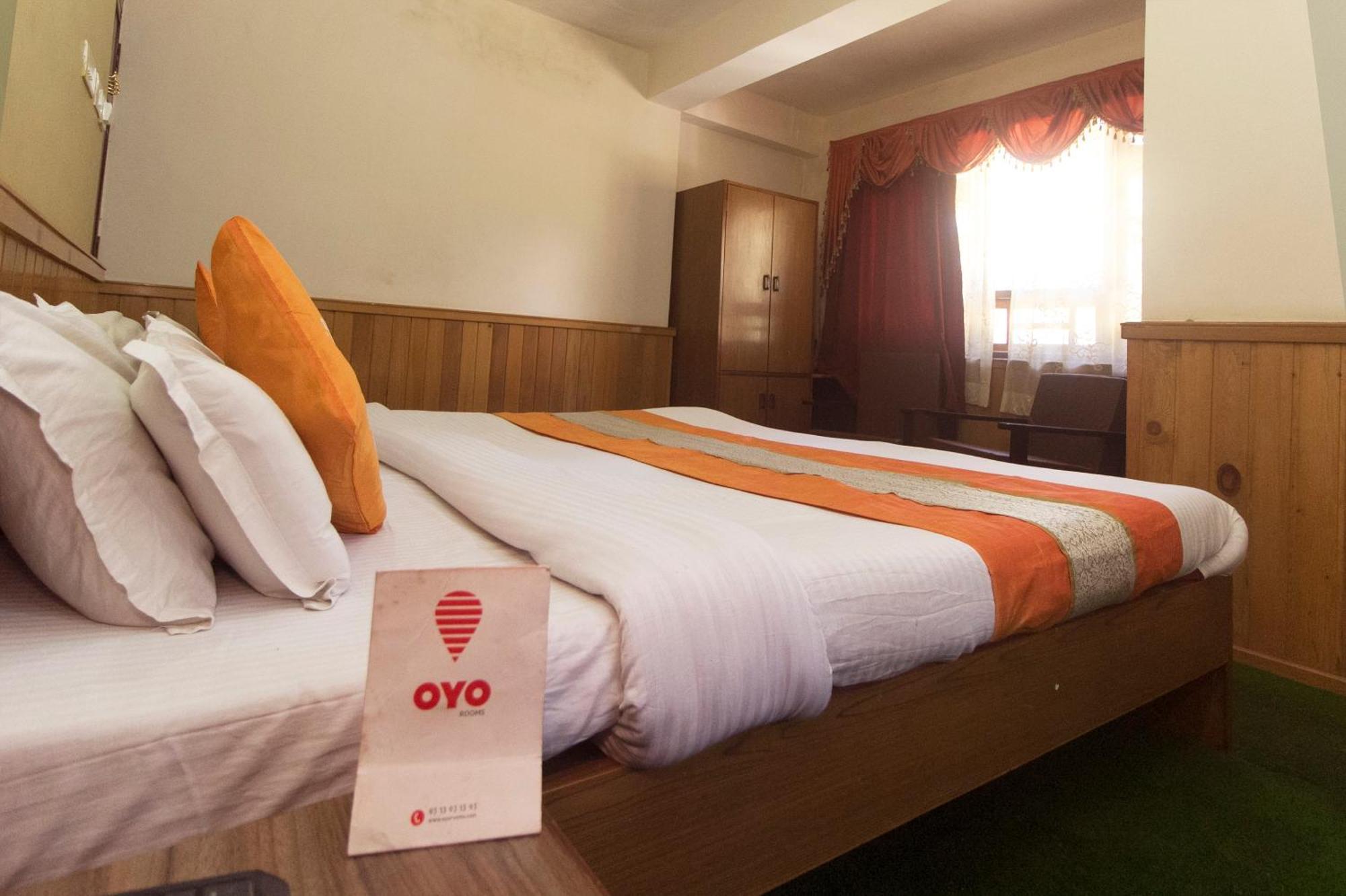 Oyo 10587 Vanjula Residency ガントク エクステリア 写真